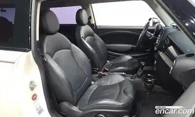 Mini Cooper 2010 1.6 гидро в Москве № 273567, миниатюра 11