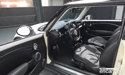 Mini Cooper 2010 1.6 гидро в Москве № 273567, миниатюра 10