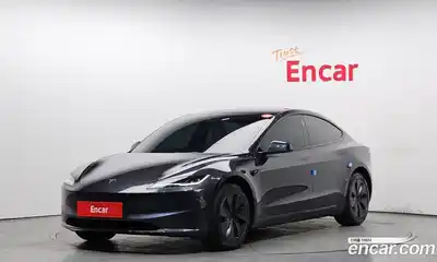 Tesla Model 3, 2024