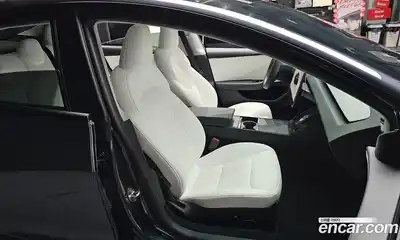 Tesla Model 3 2024 0.2 гидро в Москве № 274481, миниатюра 10