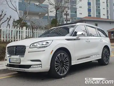 Lincoln Aviator, 2021