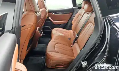 Maserati Levante 2021 3.0 гидро в Москве № 282812, миниатюра 12