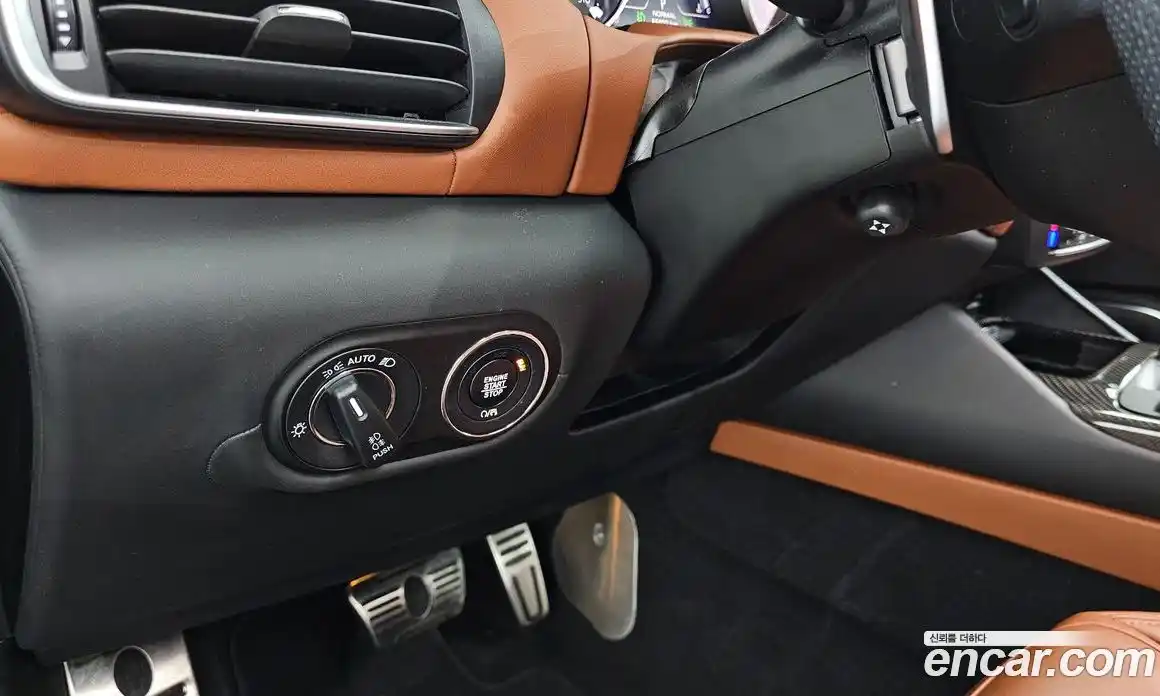 Maserati Levante 2021 3.0 гидро в Москве № 282812, фото 16