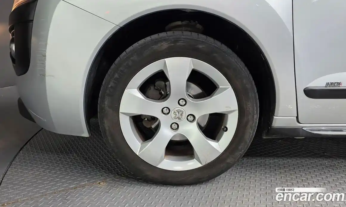 Peugeot 3008 2011 1.6 гидро в Москве № 284510, фото 5