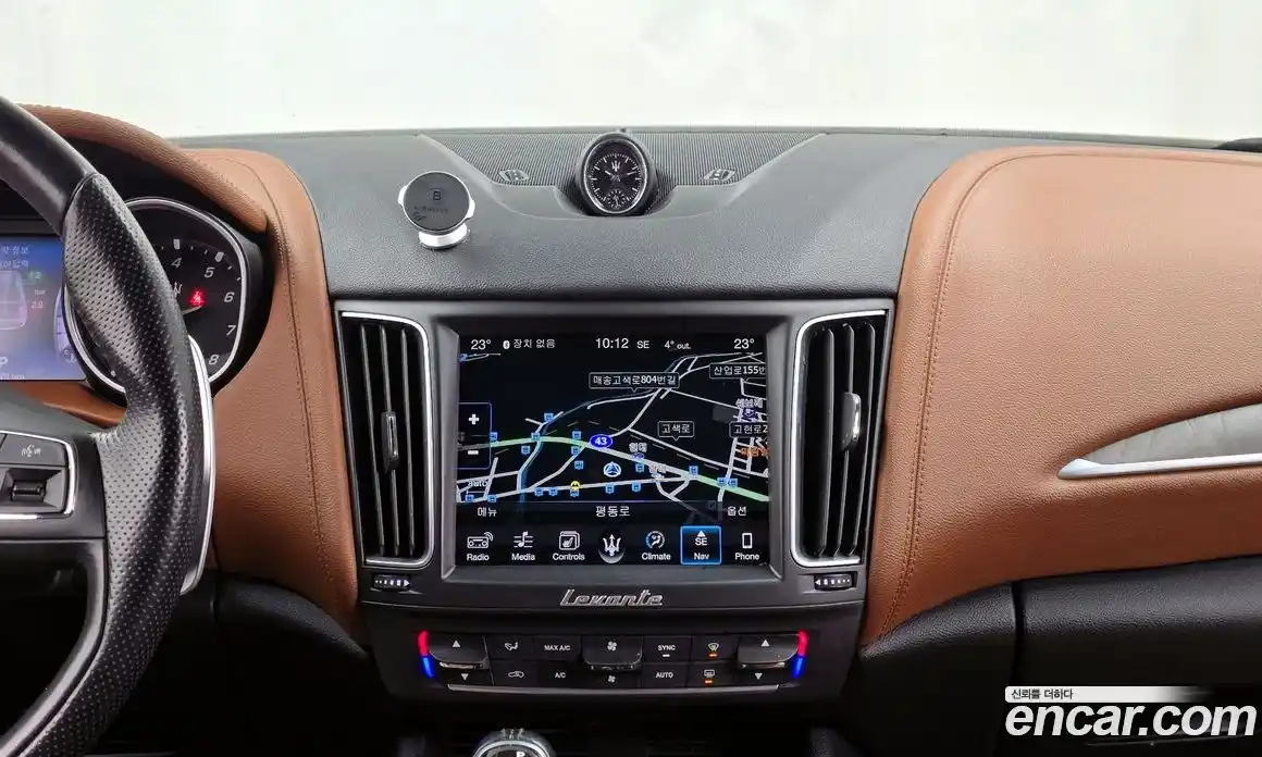 Maserati Levante 2017 3.0 гидро в Москве № 304541, фото 14