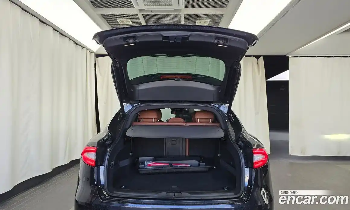 Maserati Levante 2017 3.0 гидро в Москве № 304541, фото 20