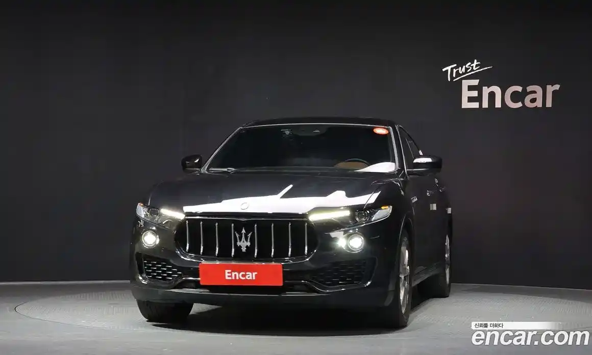 Maserati Levante 2017 3.0 гидро в Москве № 304541, фото 3