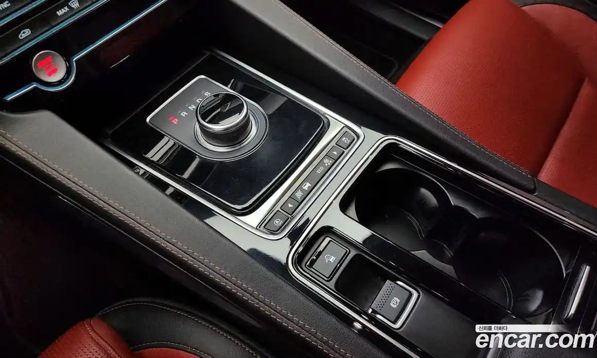 Jaguar F-Pace 2020 2.0 гидро в Москве № 305047, фото 9