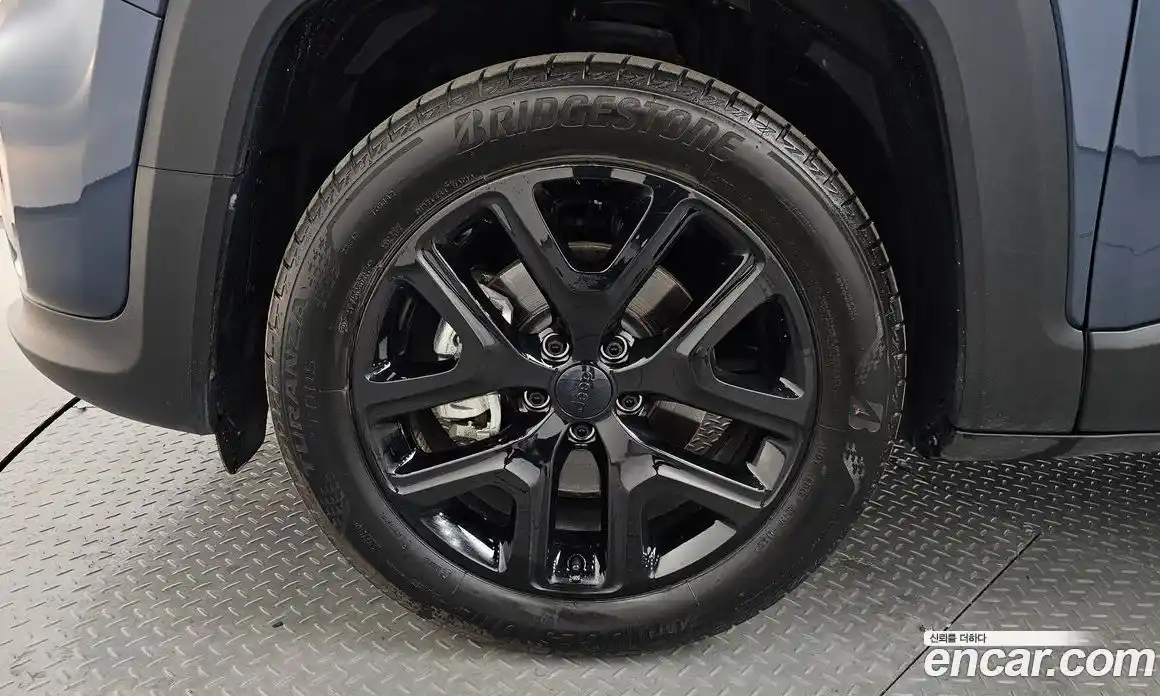 Jeep Renegade 2022 1.3 гидро в Москве № 318081, фото 4