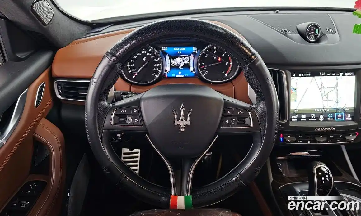 Maserati Levante 2017 3.0 гидро в Москве № 331126, фото 13