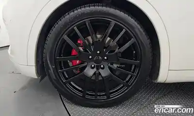 Maserati Levante 2017 3.0 гидро в Москве № 331126, миниатюра 5