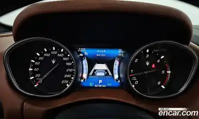 Maserati Levante 2017 3.0 гидро в Москве № 331126, миниатюра 8