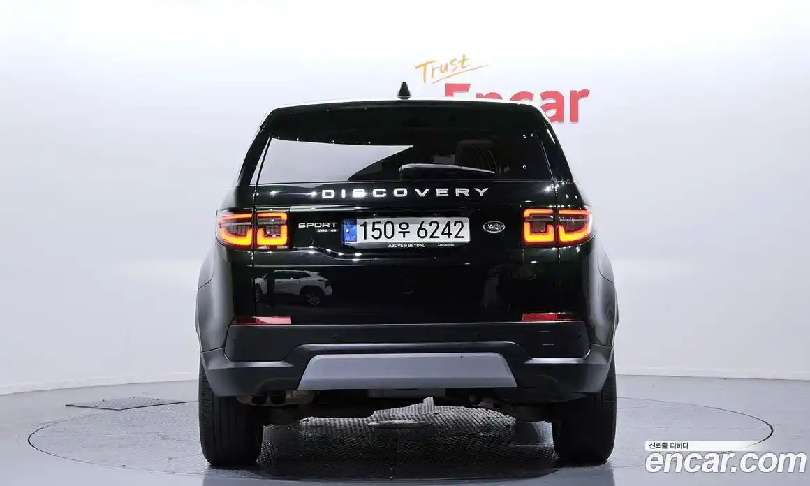Land Rover Discovery Sport 2020 2.0 гидро в Москве № 333302, фото 4