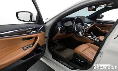BMW 5-Series 2022 2.0 гидро в Москве № 337513, миниатюра 10
