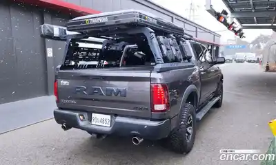 Dodge Ram Pick Up 2015 5.7 гидро в Москве № 353779, миниатюра 2