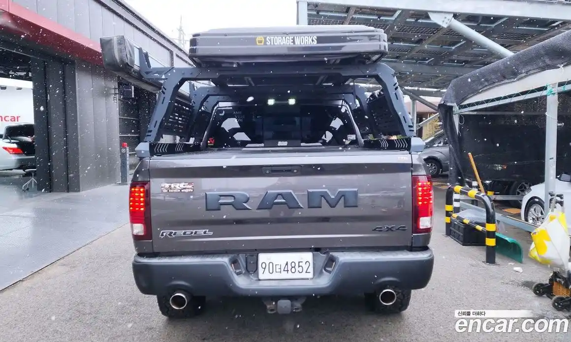 Dodge Ram Pick Up 2015 5.7 гидро в Москве № 353779, фото 4