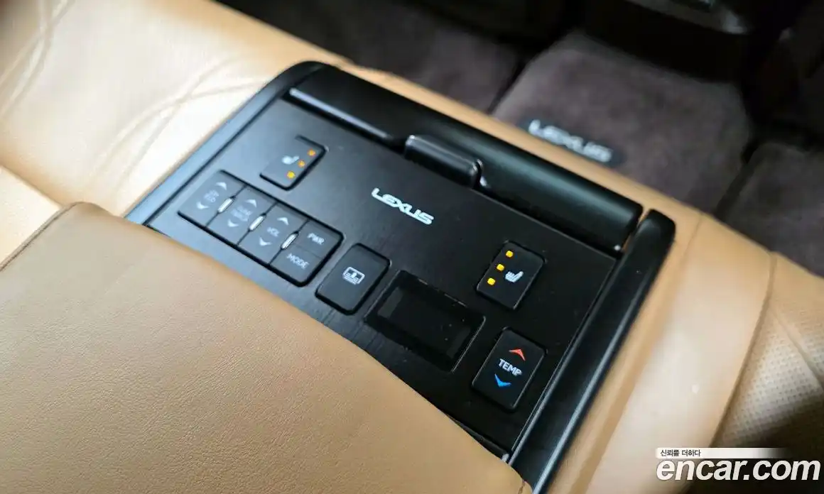Lexus ES 2019 2.5 гидро в Москве № 398012, фото 18