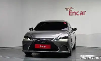 Lexus ES 2019 2.5 гидро в Москве № 398012, миниатюра 3