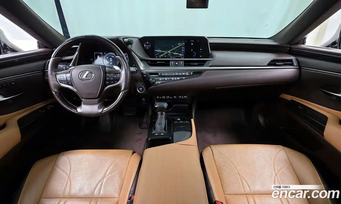 Lexus ES 2019 2.5 гидро в Москве № 398012, фото 7