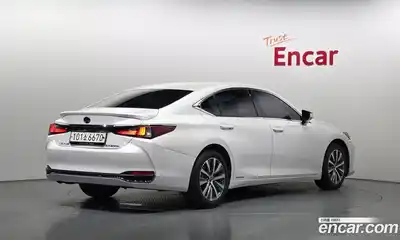 Lexus ES 2019 2.5 гидро в Москве № 398056, миниатюра 2