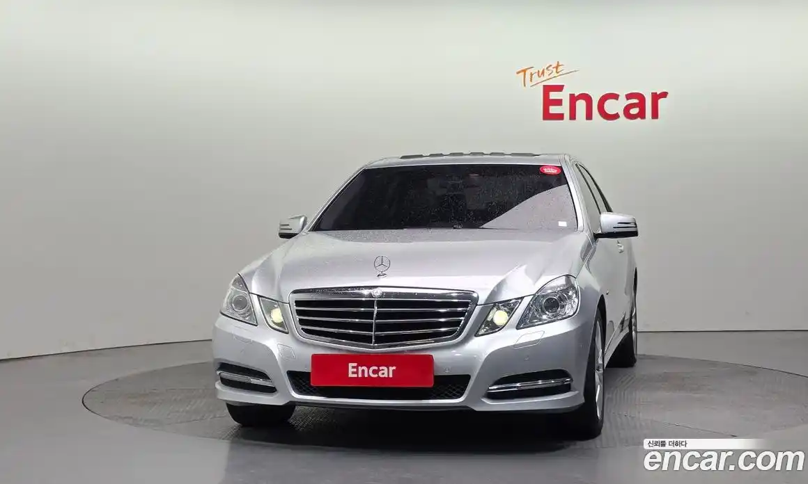 Mercedes-Benz E-Class 2011 1.8 гидро в Москве № 413030, фото 3