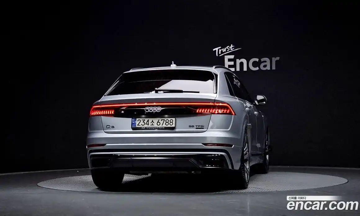 Audi Q8 2023 3.0 гидро в Москве № 415026, фото 4