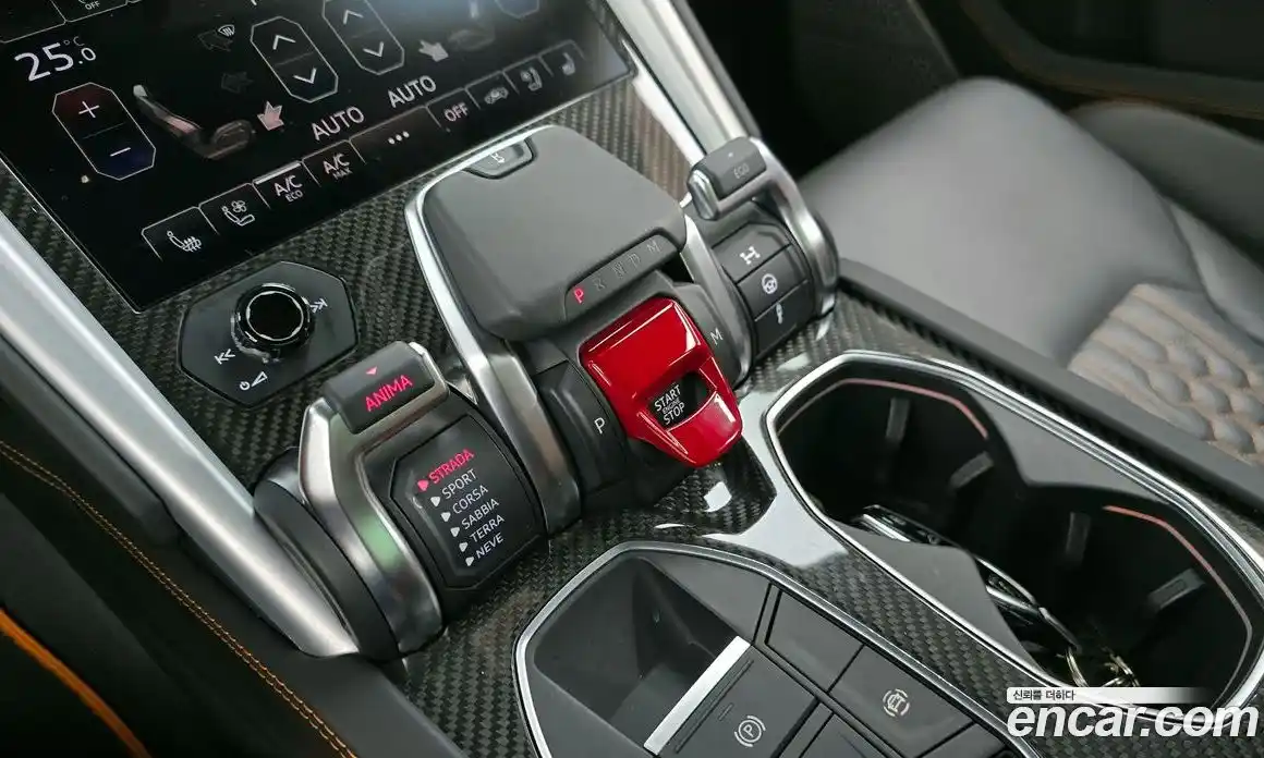 Lamborghini Urus 2024 4.0 гидро в Москве № 443064, фото 9