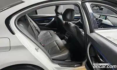 BMW 3-Series 2016 2.0 гидро в Москве № 540918, миниатюра 12
