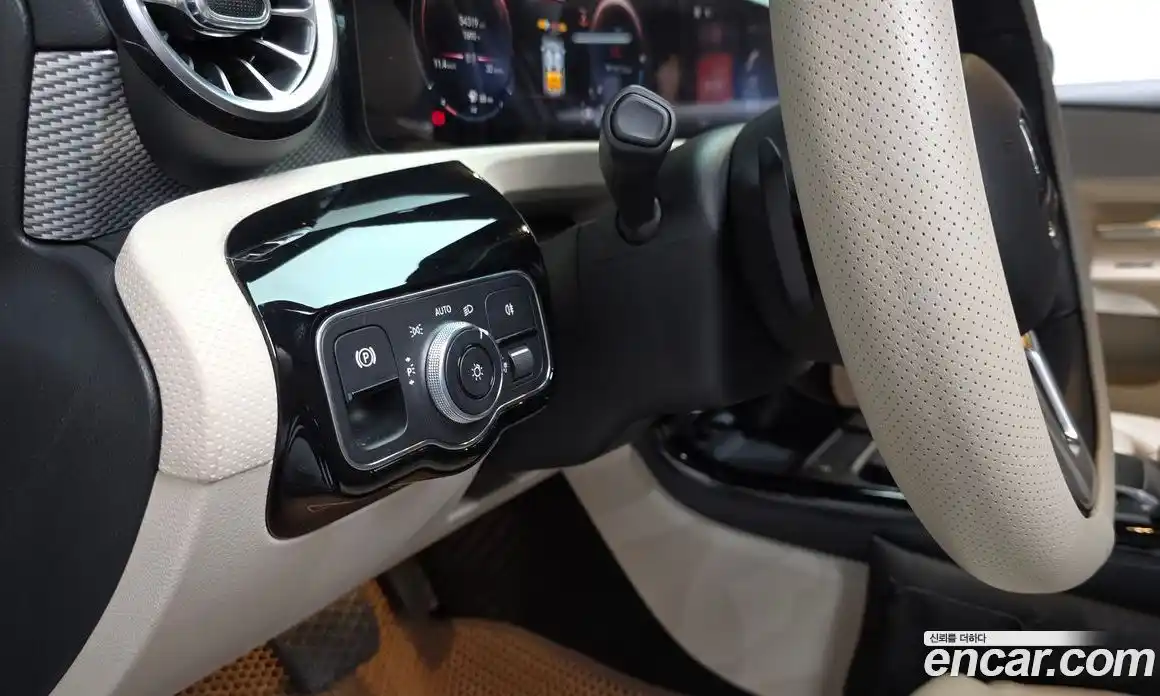Mercedes-Benz A-Class 2021 2.0 гидро в Москве № 542552, фото 17