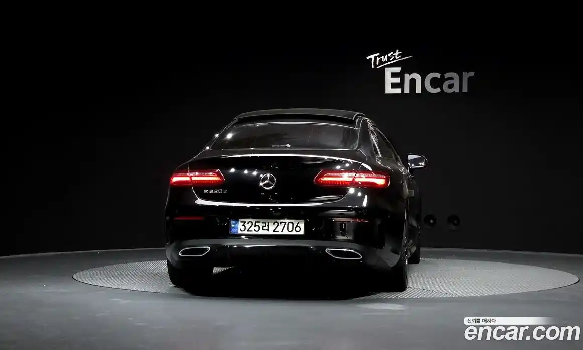 Mercedes-Benz E-Class 2018 1.9 гидро в Москве № 543441, фото 4
