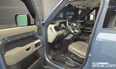Land Rover Defender 2022 3.0 гидро в Москве № 546144, миниатюра 10