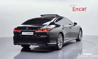 Lexus LS 2018 3.5 гидро в Москве № 547042, миниатюра 2