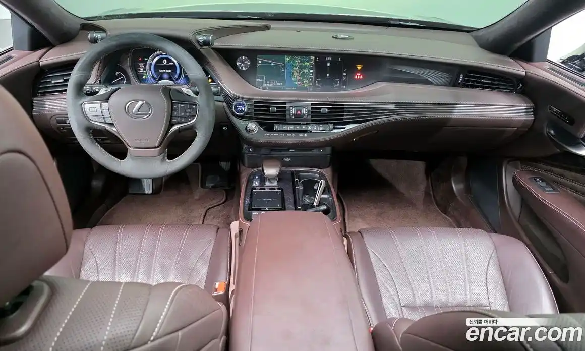 Lexus LS 2018 3.5 гидро в Москве № 547042, фото 7