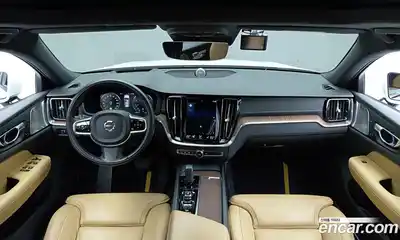 Volvo V60 2021 2.0 гидро в Москве № 593918, миниатюра 7