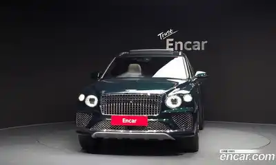 Bentley Bentayga 2024 4.0 гидро в Москве № 611624, миниатюра 3