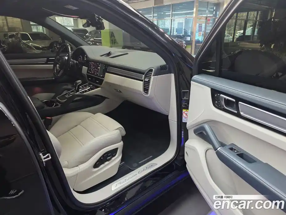 Porsche Cayenne 2022 3.0 гидро в Москве № 651348, фото 18