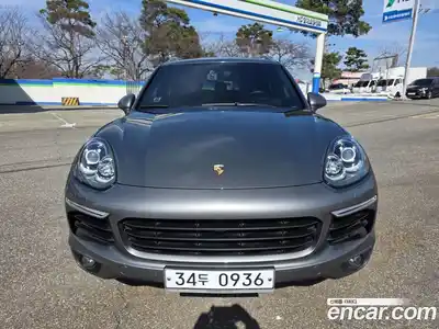 Porsche Cayenne, 2015