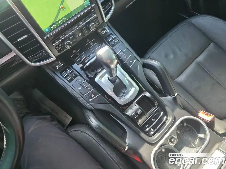 Porsche Cayenne 2015 3.0 гидро в Москве № 651548, фото 16