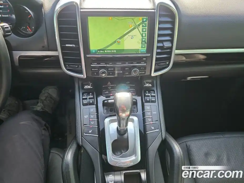 Porsche Cayenne 2015 3.0 гидро в Москве № 651548, фото 19