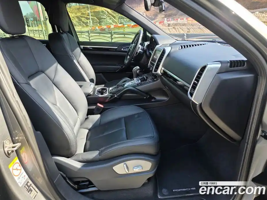 Porsche Cayenne 2015 3.0 гидро в Москве № 651548, фото 20