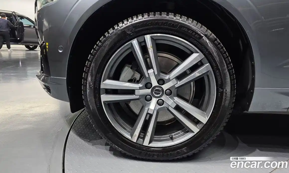 Volvo XC60 2021 2.0 гидро в Москве № 724068, фото 5
