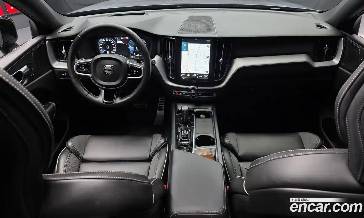 Volvo XC60 2021 2.0 гидро в Москве № 724068, фото 7