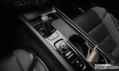 Volvo XC60 2021 2.0 гидро в Москве № 724068, миниатюра 9