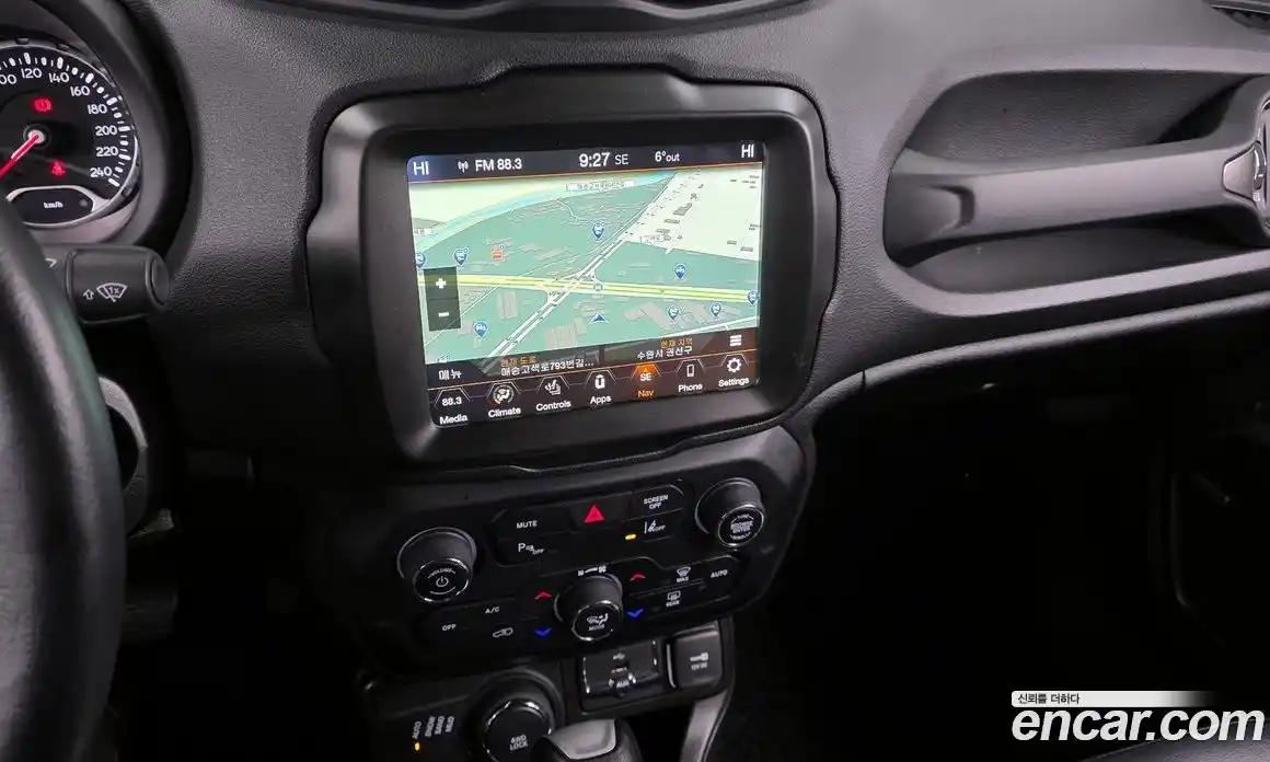 Jeep Renegade 2021 2.4 гидро в Москве № 725198, фото 14