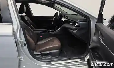 Toyota Camry 2021 2.5 гидро в Москве № 750250, миниатюра 11