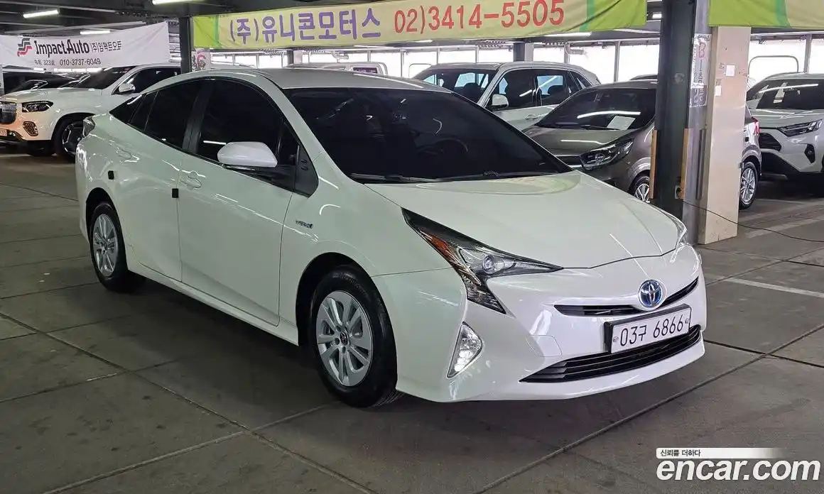 Toyota Prius 2018 1.8 гидро в Москве № 750343, фото 3
