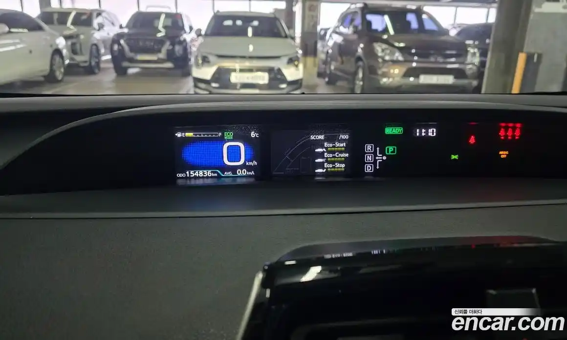 Toyota Prius 2018 1.8 гидро в Москве № 750343, фото 9