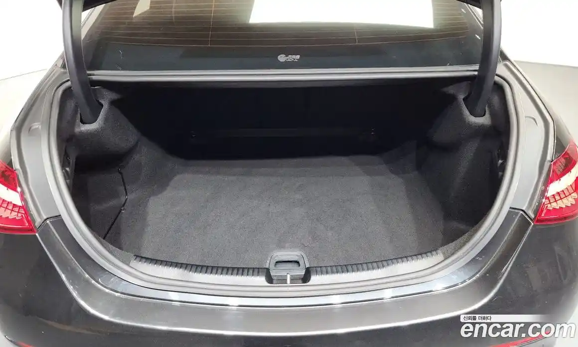 Mercedes-Benz C-Class 2022 2.0 гидро в Москве, фото 20