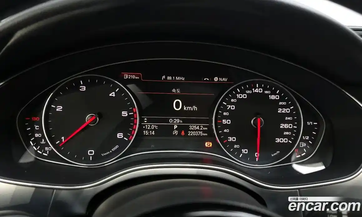 Audi A6 2015 2.0 гидро в Москве № 765169, фото 8