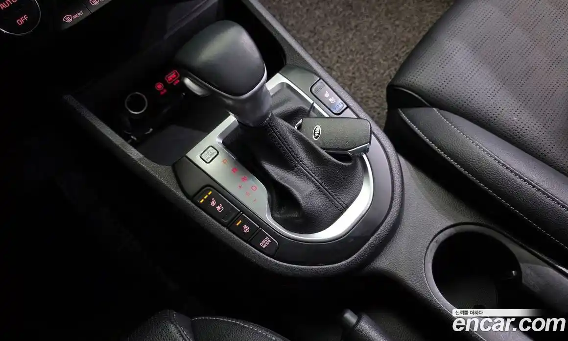 Kia K3 2021 1.6 гидро в Москве № 816086, фото 9